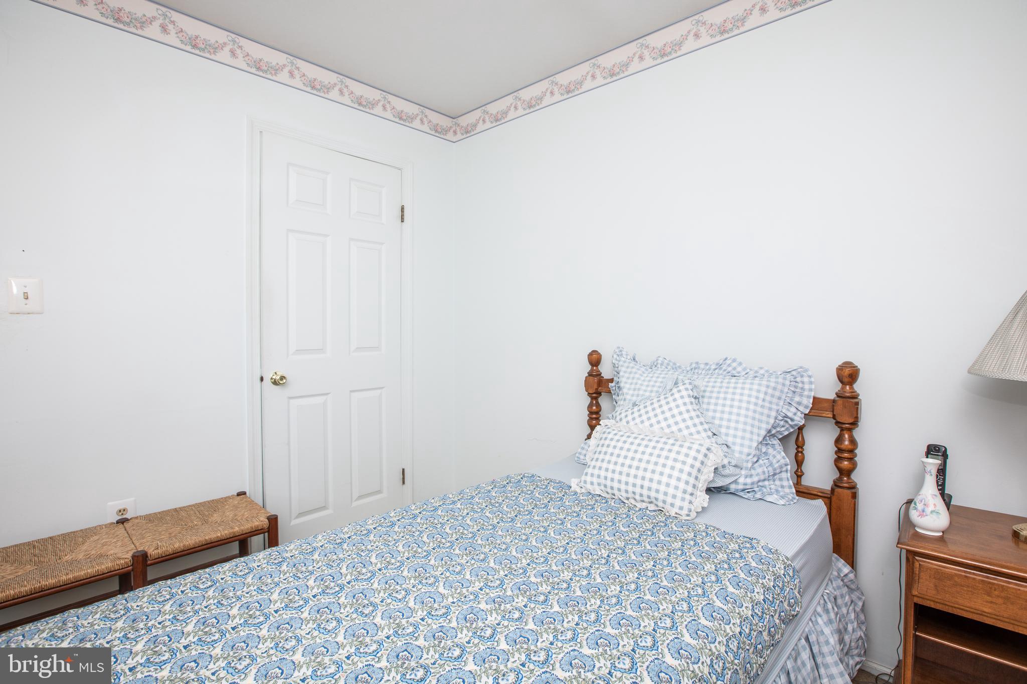 34 Kelly Court Hamilton, NJ 08690 - Photo 15 of 31 a bedroom with a bed and a window