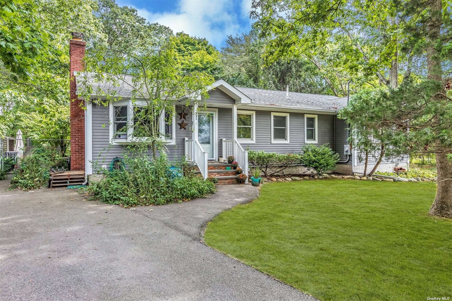 21 Stephano Road East Patchogue, NY 11772 - Photo 1 of 1 Gallery Image 1