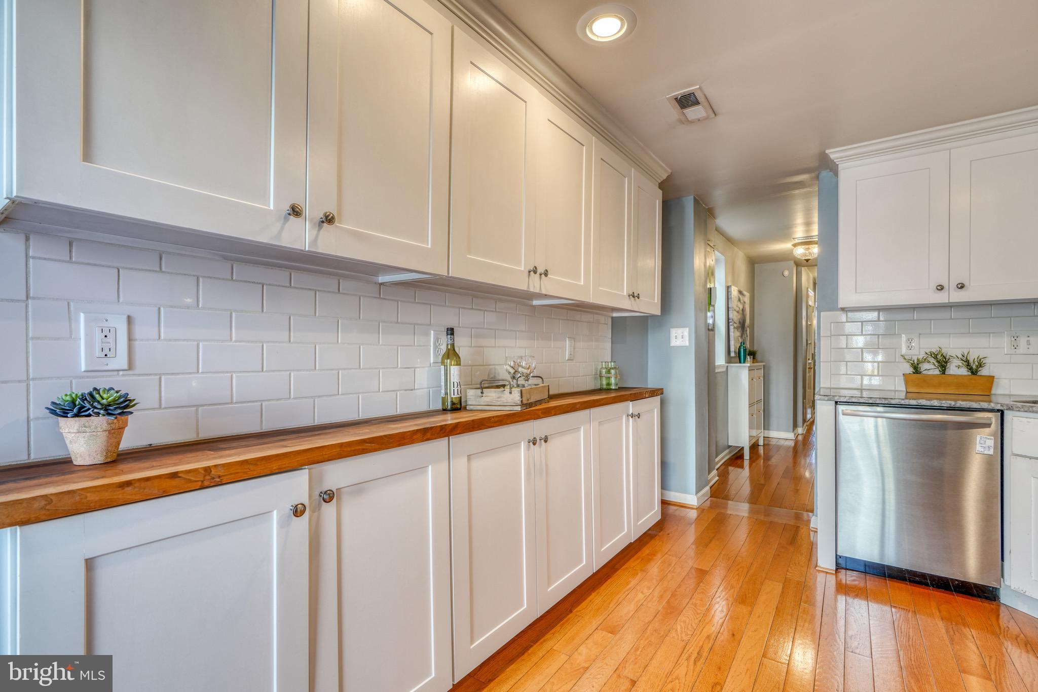 1280 Riverside Avenue Baltimore, MD 21230 - Photo 22 of 45