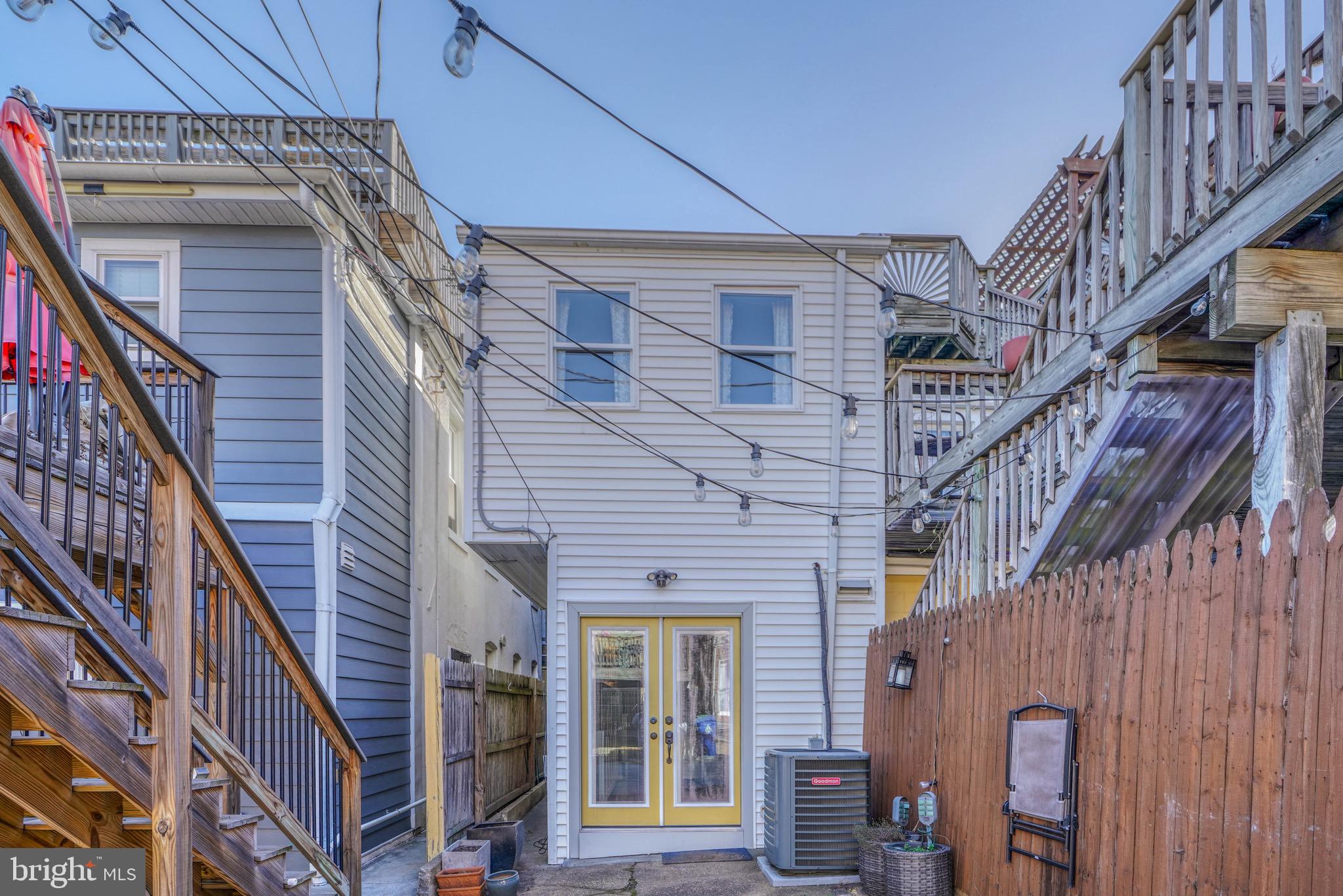 1280 Riverside Avenue Baltimore, MD 21230 - Photo 5 of 45