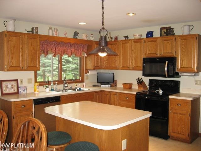 53497 Jewell Road Utica, MI 48315 - Photo 15 of 38 31317922-19.JPG