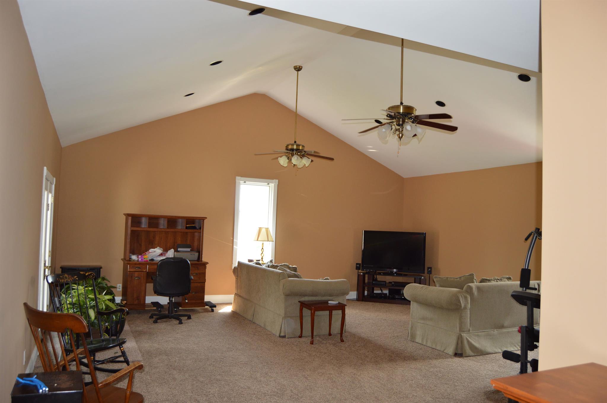 4374 Hargrove Marable Road Palmyra, TN 37142 - Photo 8 of 21 Gallery Image 8