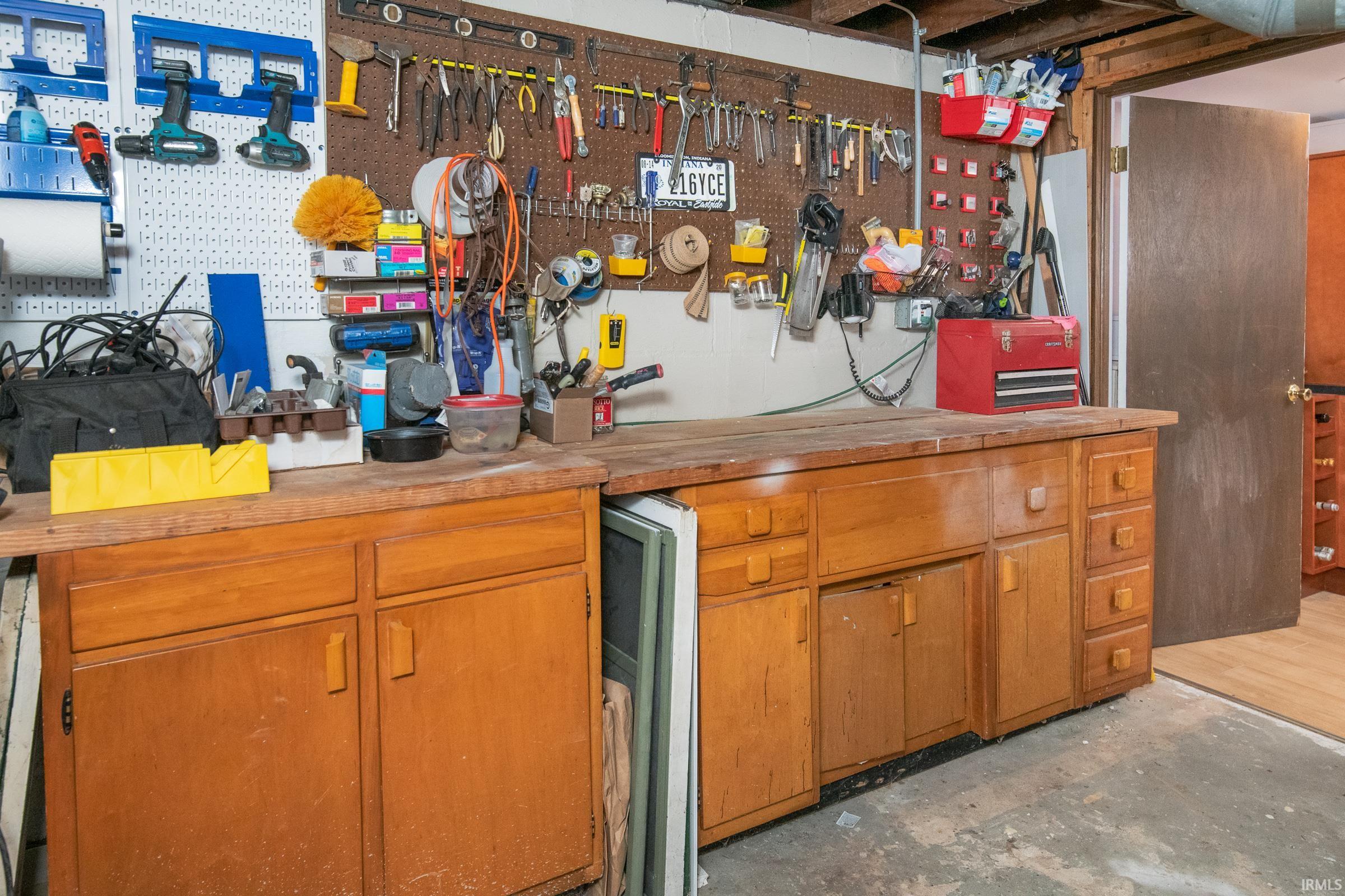 822 South Stull Avenue Bloomington, IN 47401 - Photo 28 of 36