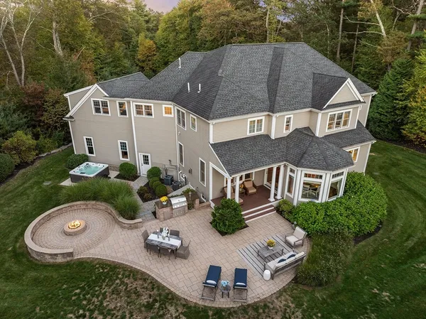 $2,199,000 | 2 Jackson Drive, Acton, MA 01720