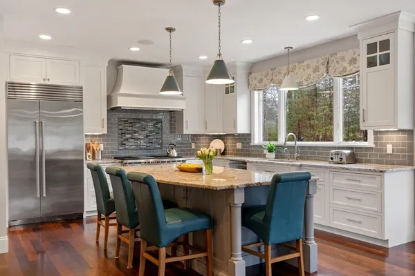 $2,199,000 | 2 Jackson Drive, Acton, MA 01720