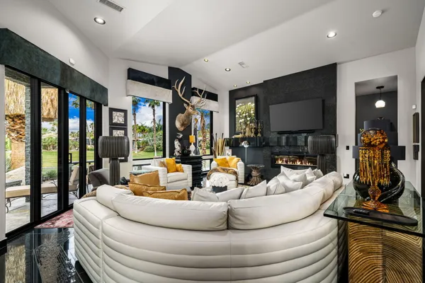 $2,145,600 | 48170 Hjorth Street, Unit 79, Indio, CA 92201