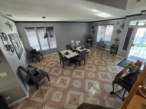 $635,000 | 1683 Iris Lane, Los Banos, CA 93635