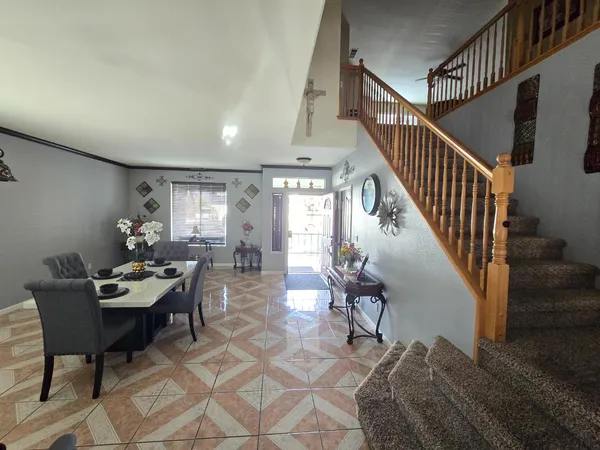 $635,000 | 1683 Iris Lane, Los Banos, CA 93635