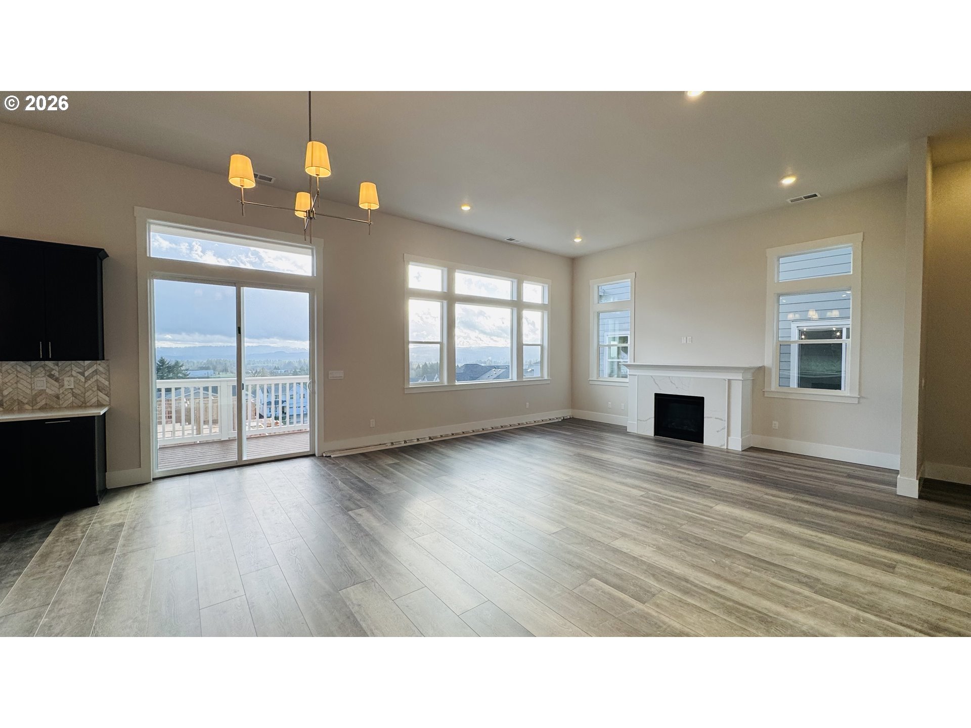 17634 Southwest Watchman Lane Beaverton, OR 97007 - Photo 12 of 45