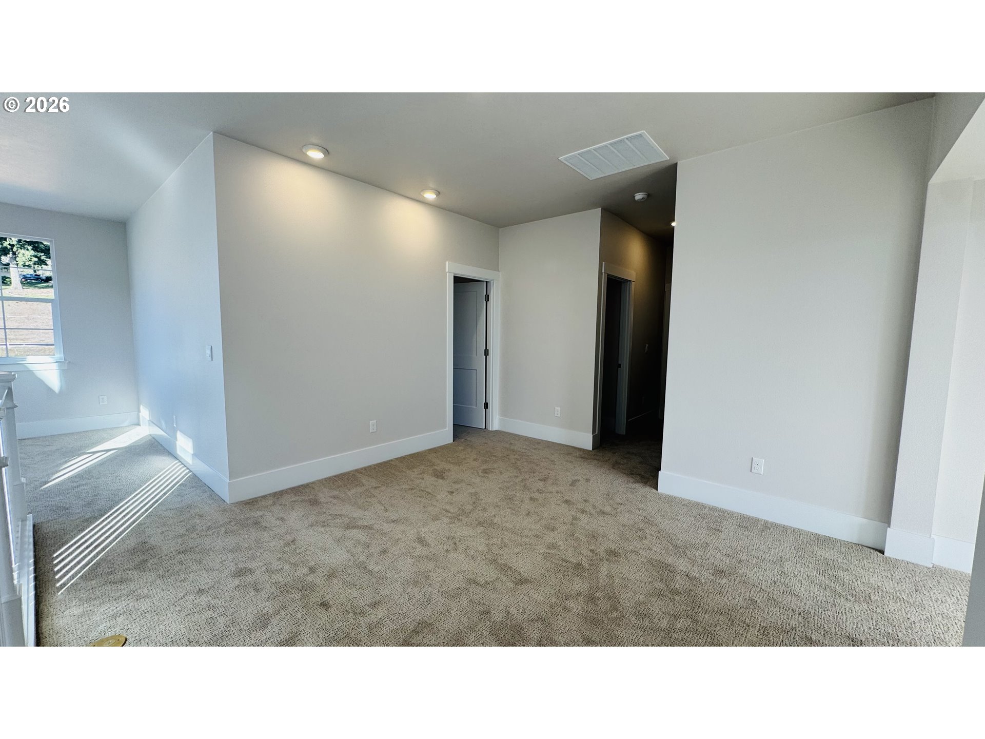 17634 Southwest Watchman Lane Beaverton, OR 97007 - Photo 26 of 45