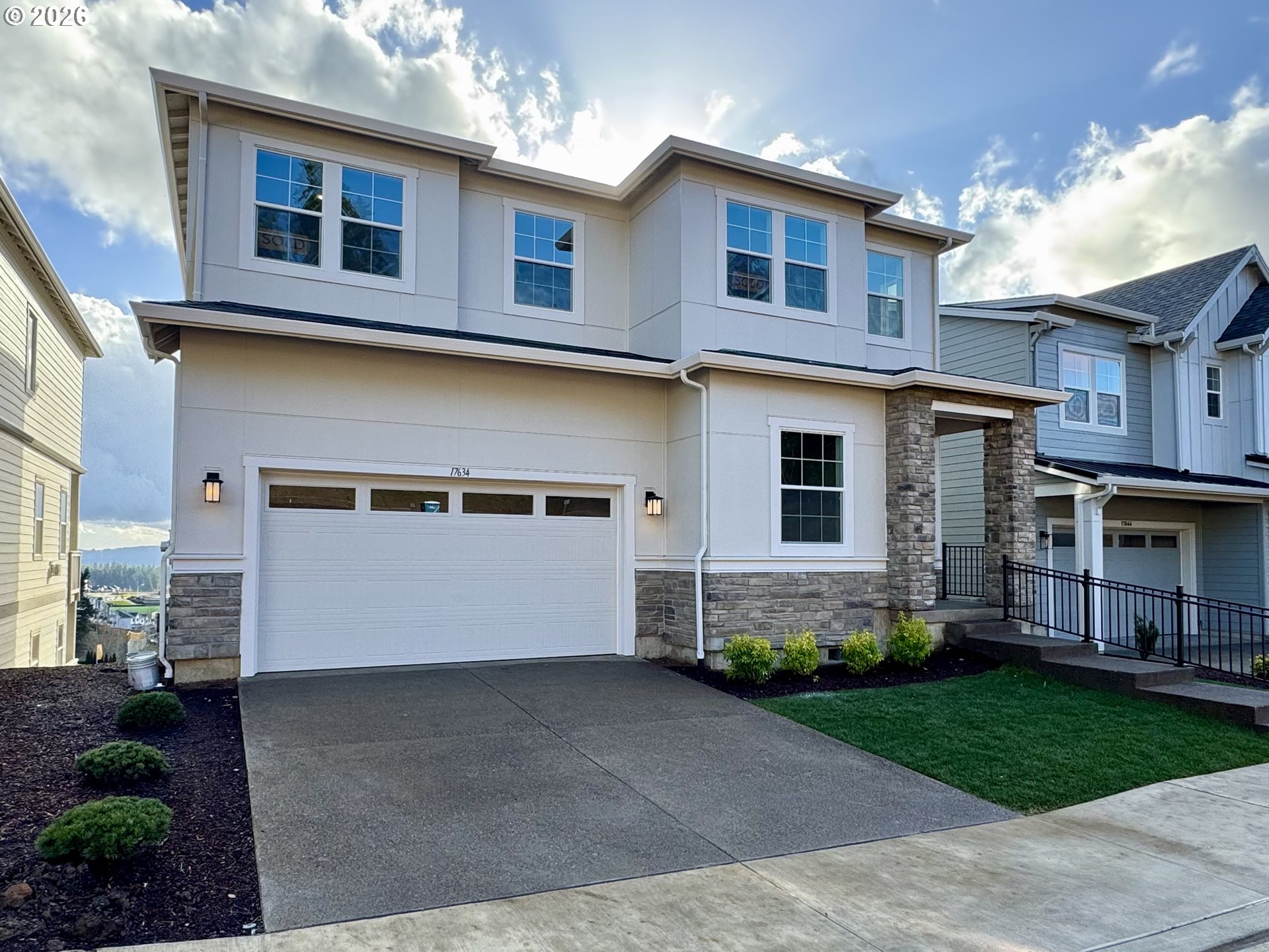 17634 Southwest Watchman Lane Beaverton, OR 97007 - Photo 7 of 45