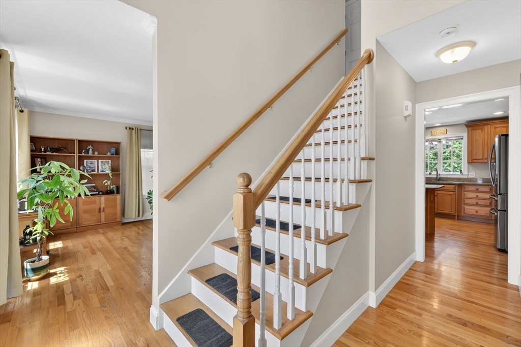 94 Meadowbrook Road East Longmeadow, MA 01028 - Photo 8 of 27