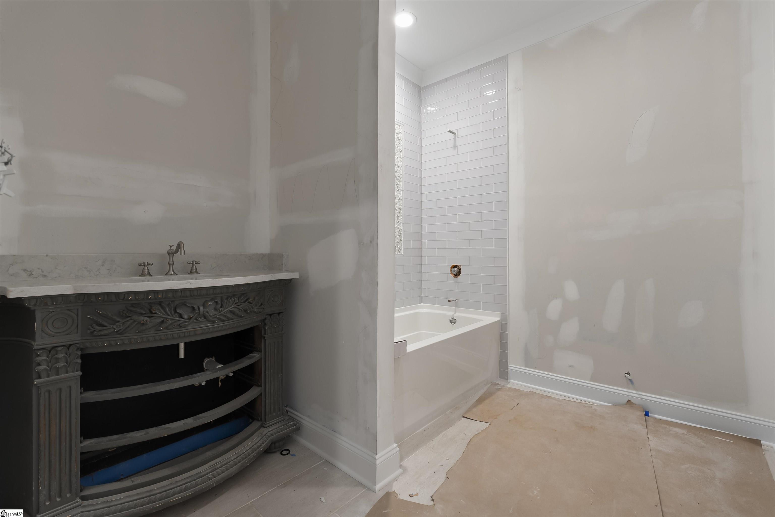 112 Trails End Greenville, SC 29607 - Photo 26 of 27 Gallery Image 26