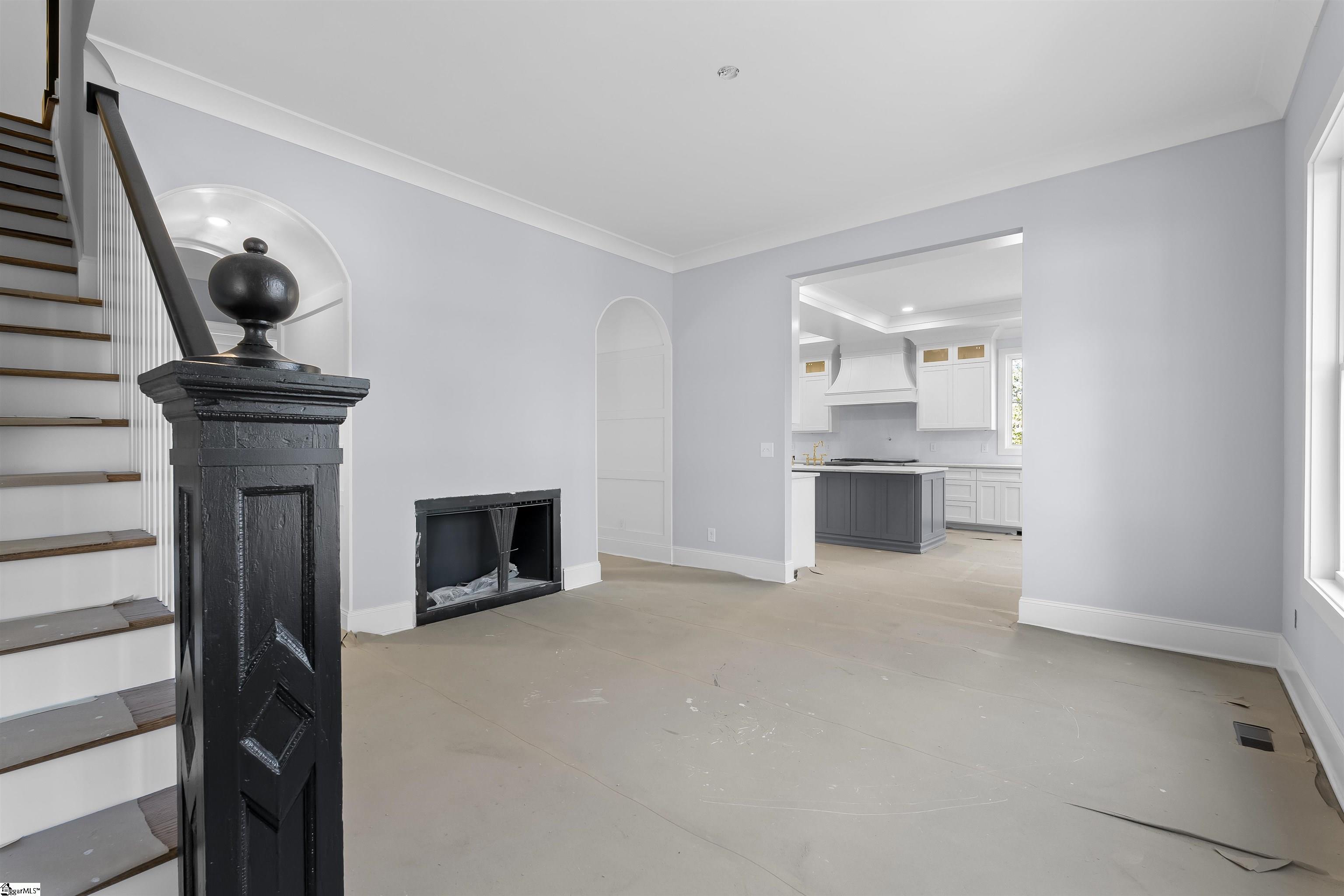 112 Trails End Greenville, SC 29607 - Photo 3 of 27 Gallery Image 3