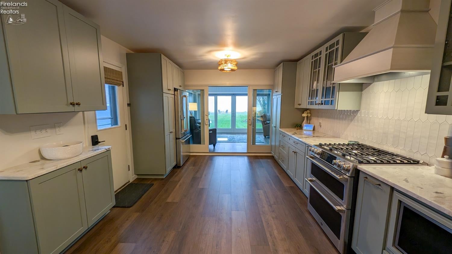 427 Cedar Point Road Sandusky, OH 44870 - Photo 18 of 89 Gallery Image 18