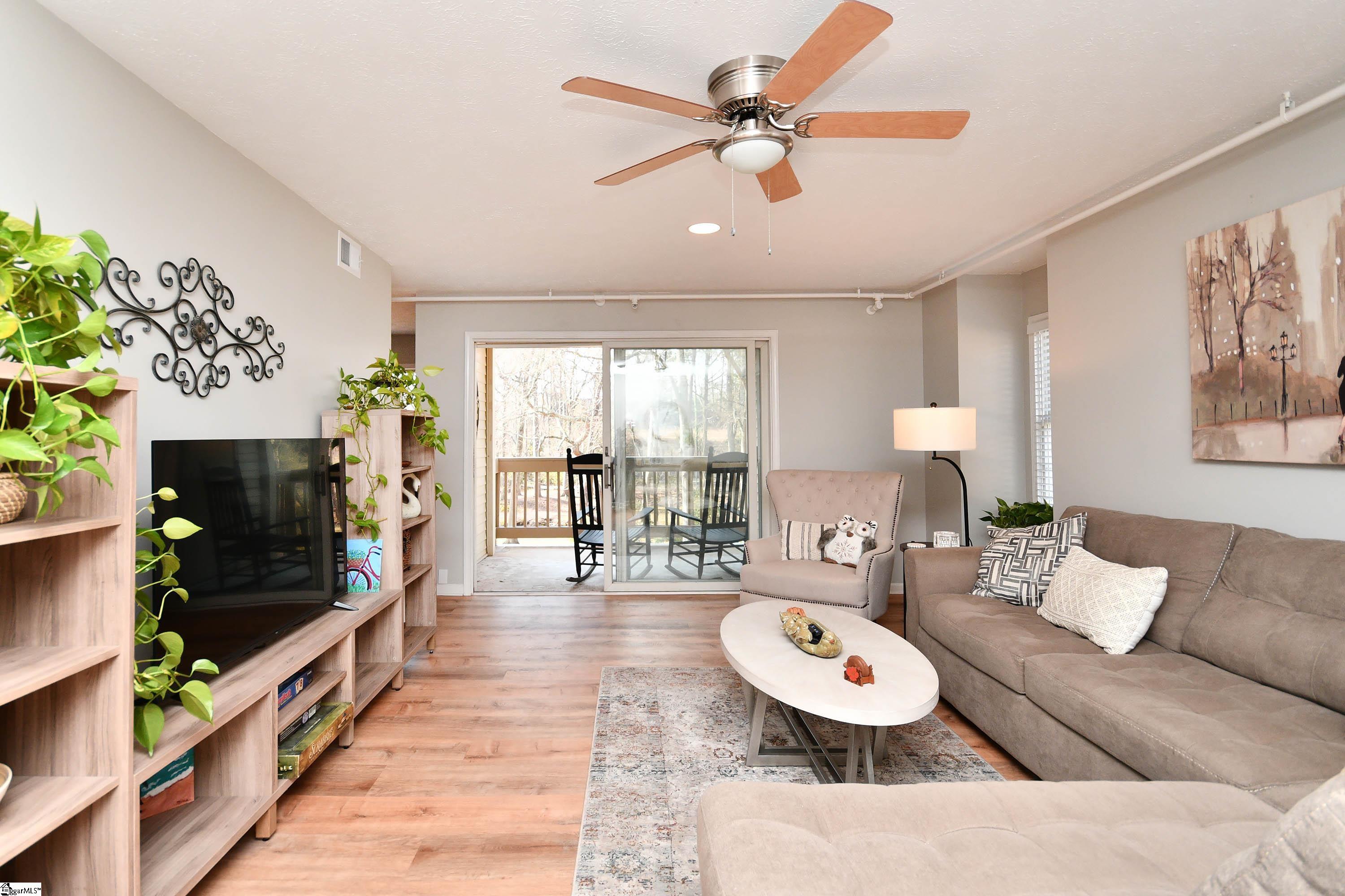 508 Wren Way Greenville, SC 29605 - Photo 14 of 41