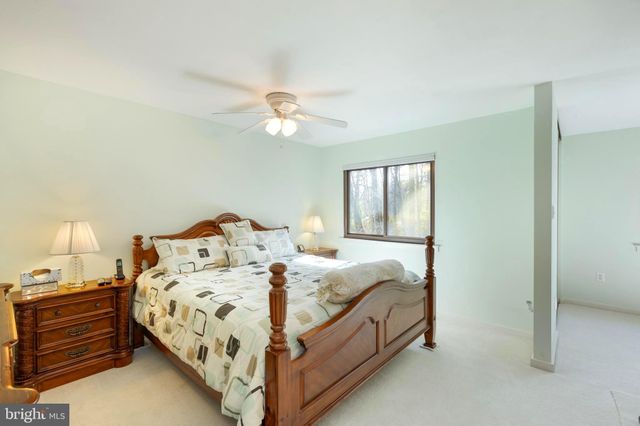 $525,000 | 6814 Deer Run Drive, Alexandria, VA 22306