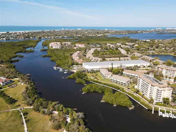 $295,000 | 1780 Phillippi Shores Drive, Unit E146, Sarasota, FL 34231