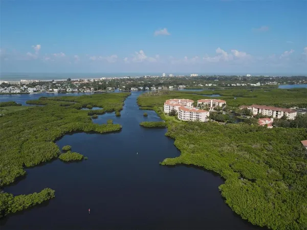 $295,000 | 1780 Phillippi Shores Drive, Unit E146, Sarasota, FL 34231