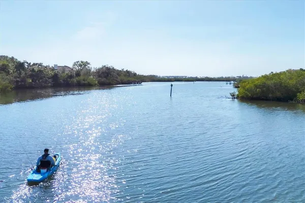 $295,000 | 1780 Phillippi Shores Drive, Unit E146, Sarasota, FL 34231