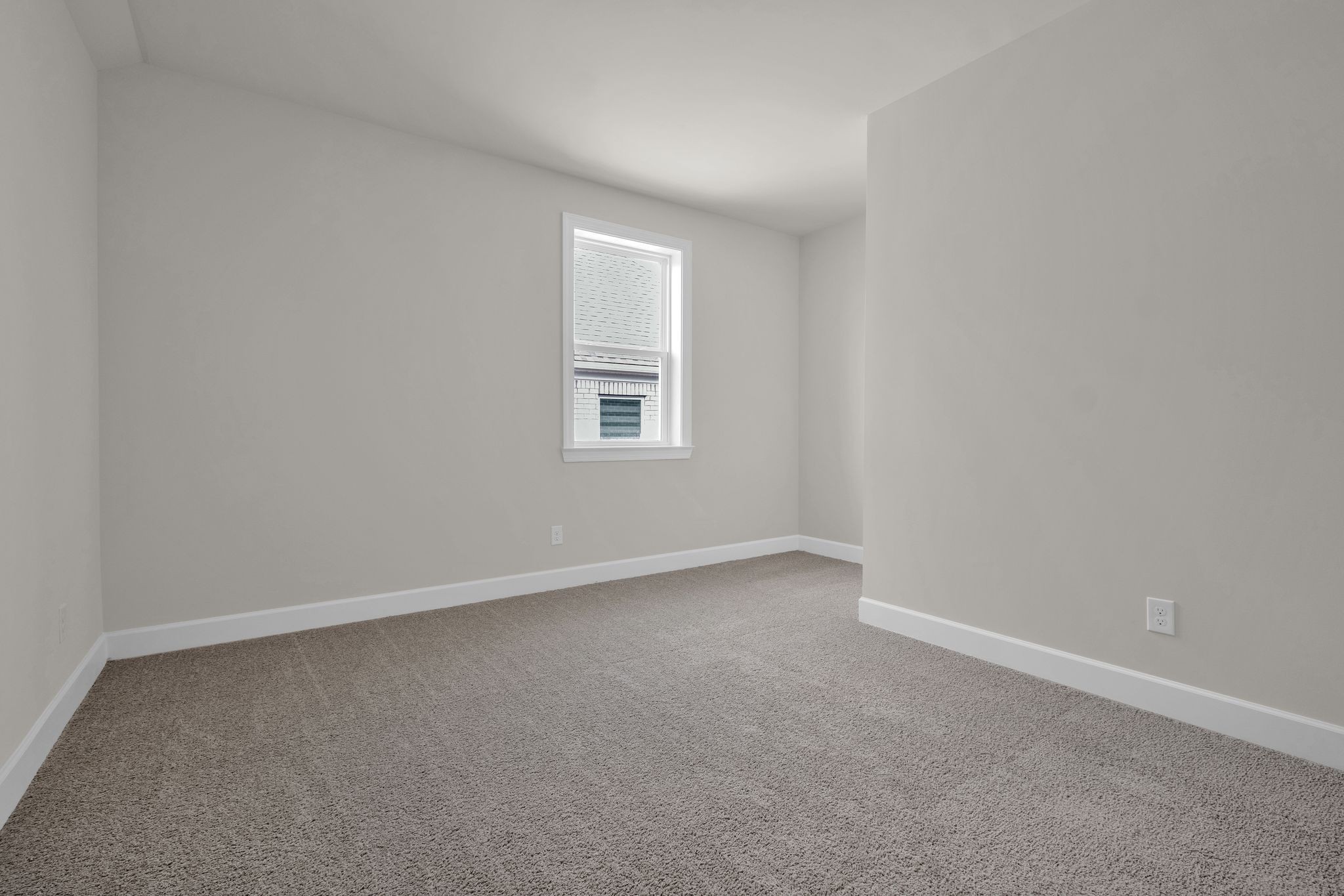 263 Pin High Drive Mount Juliet, TN 37122 - Photo 25 of 34 an empty room with a window