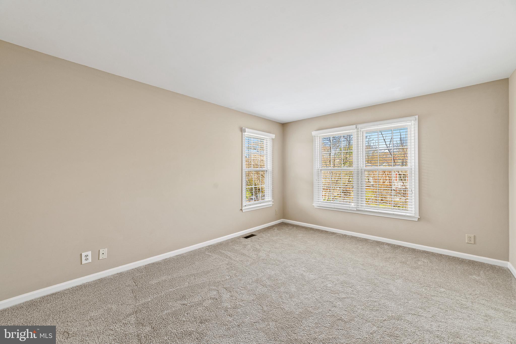 728 Pine Tree Road Warrenton, VA 20186 - Photo 13 of 32