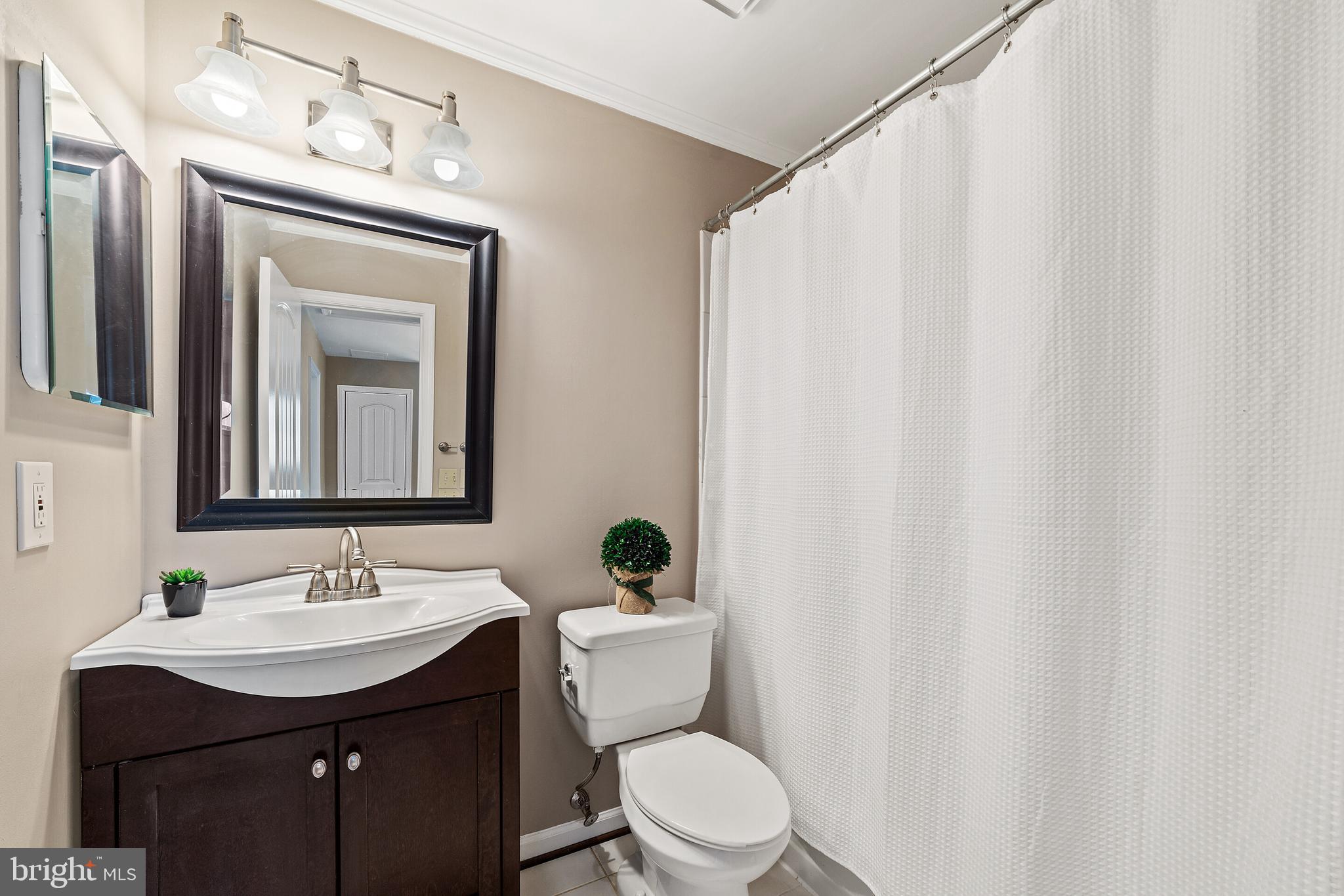 728 Pine Tree Road Warrenton, VA 20186 - Photo 17 of 32