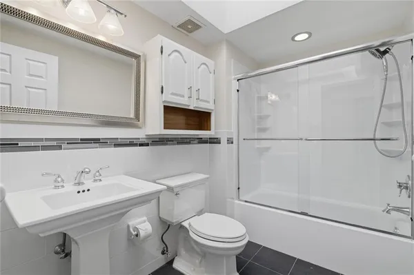 $599,900 | 5915 Oak Hill Court, Export, PA 15632