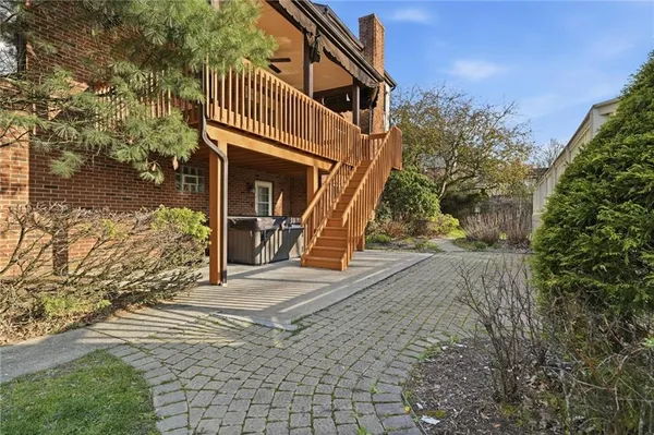 $599,900 | 5915 Oak Hill Court, Export, PA 15632