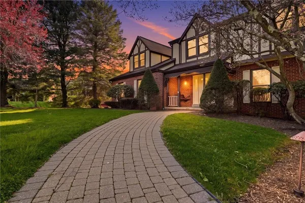 $599,900 | 5915 Oak Hill Court, Export, PA 15632