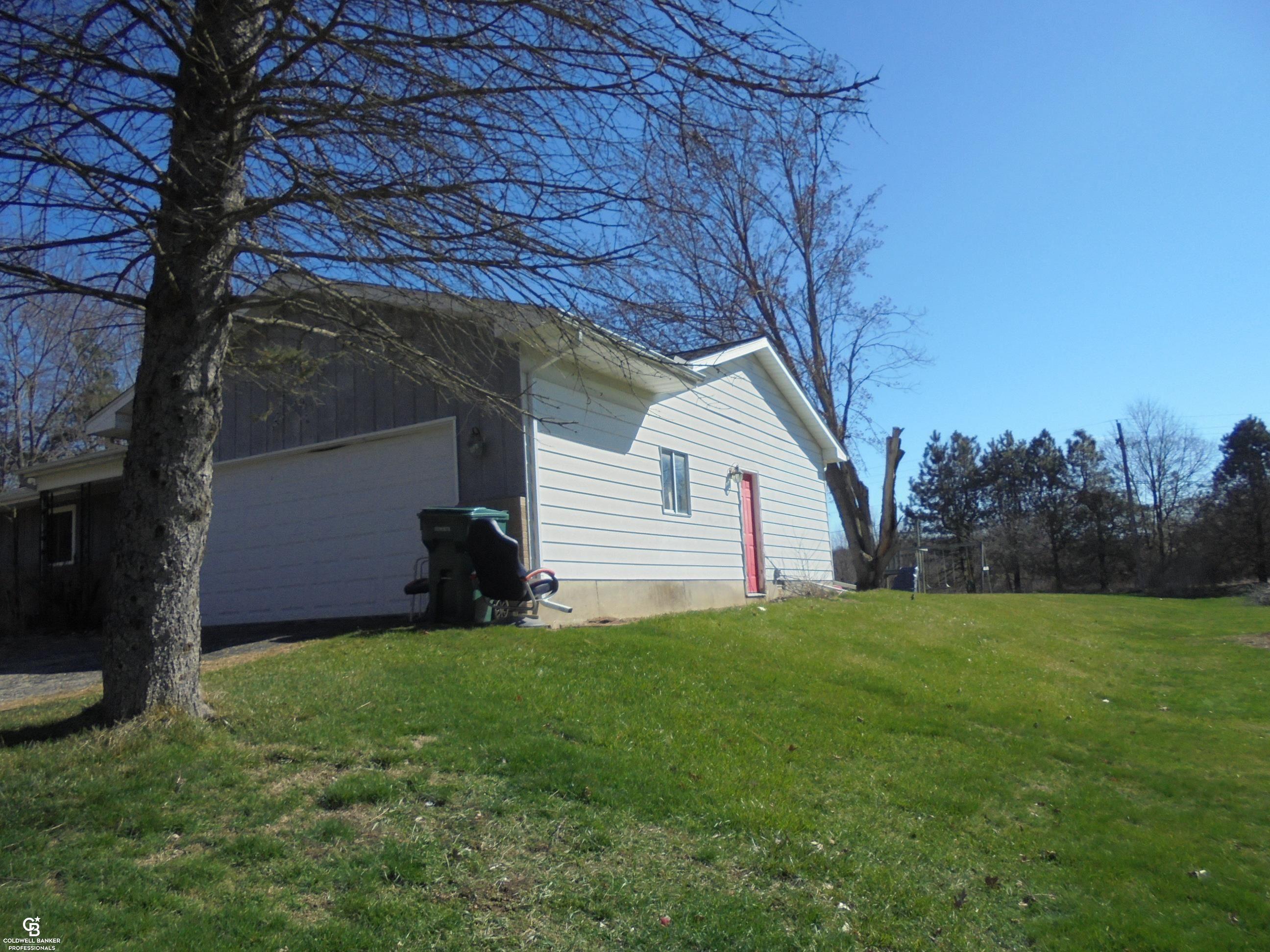 3188 Millville Road Lapeer, MI 48446 - Photo 47 of 65 Auxiliary Door