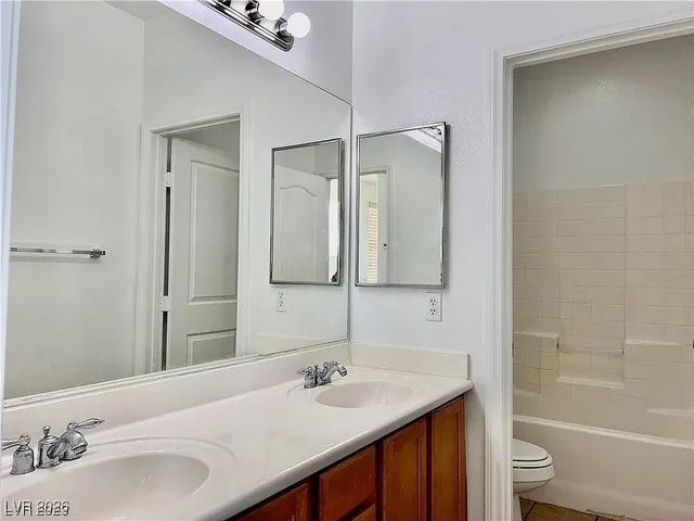 $2,210 | 732 Blue Barrel Street, Henderson, NV 89011