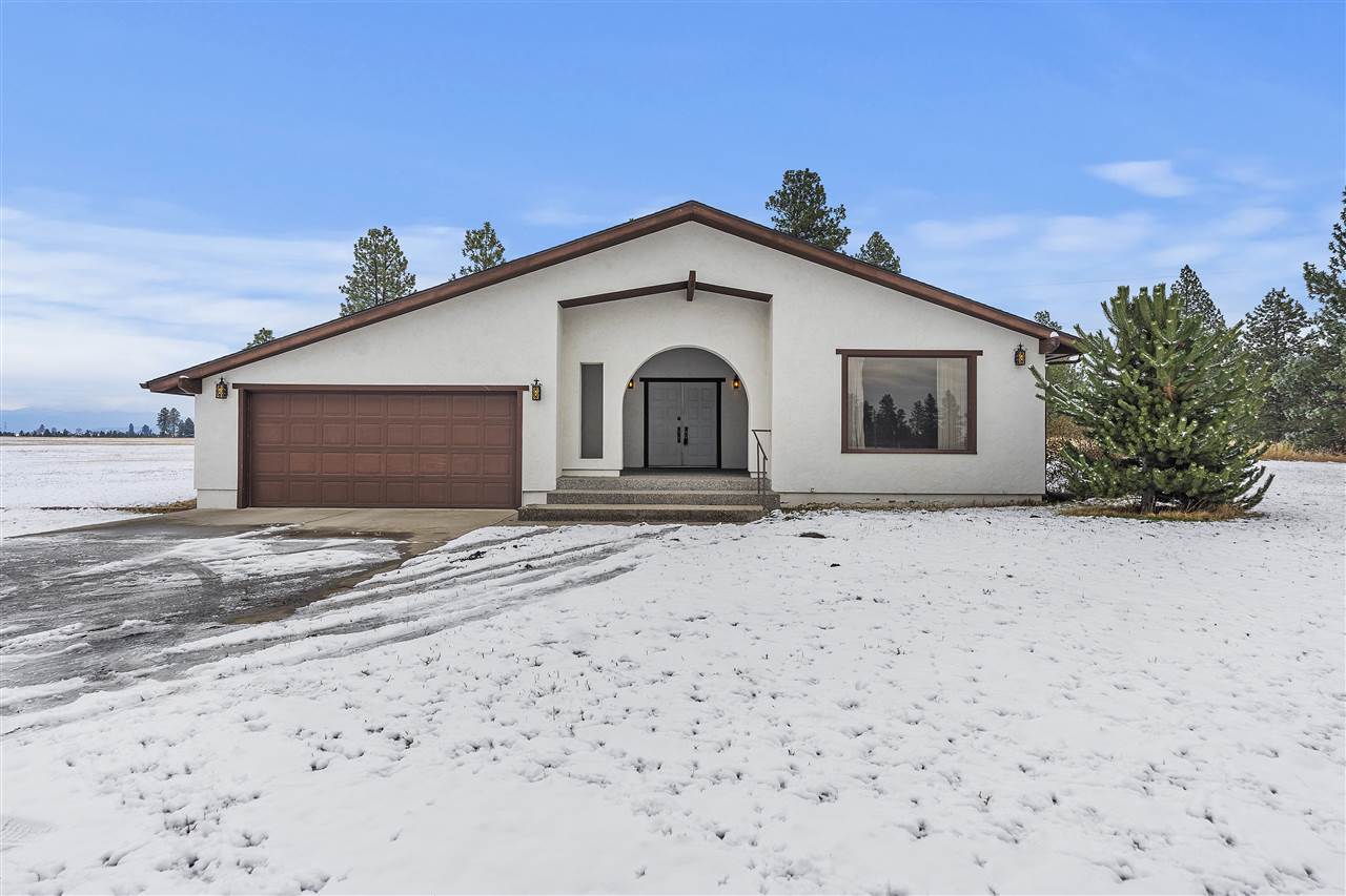 5026 North Fruit Hill Road Spokane, WA 99217 - Photo 1 of 26 Gallery Image 1