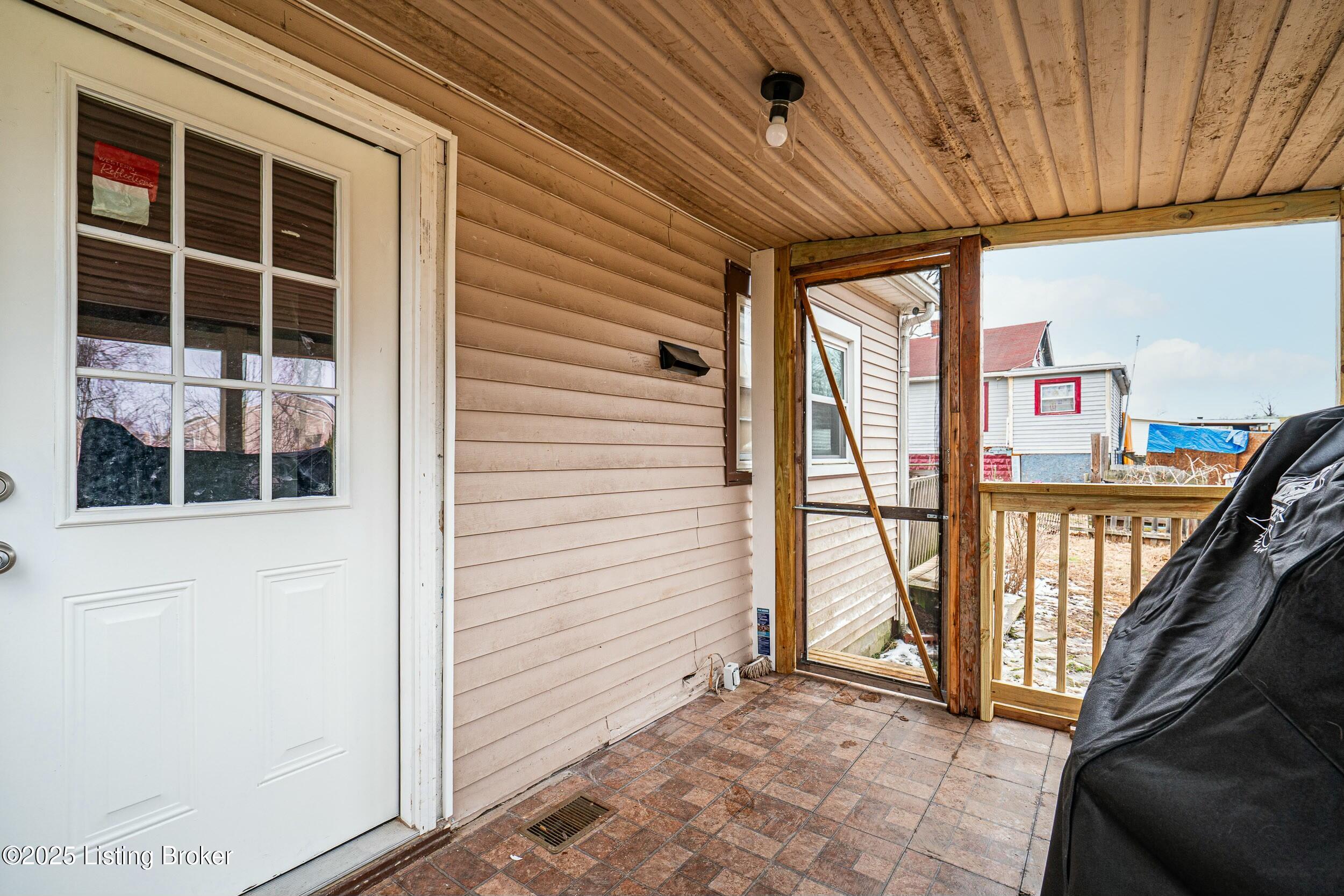 6613 West Orell Road Louisville, KY 40272 - Photo 35 of 40 tempImageqKfEhS