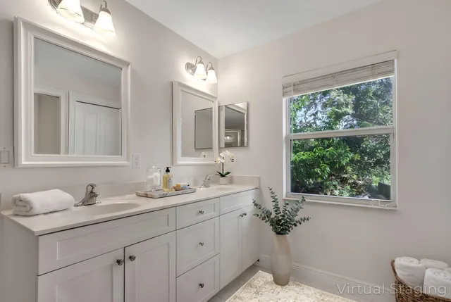 $974,900 | 516 Northwest North River Drive, Stuart, FL 34994