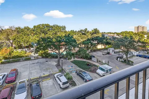 $295,000 | 3211 West Swann Avenue, Unit 502, Tampa, FL 33609