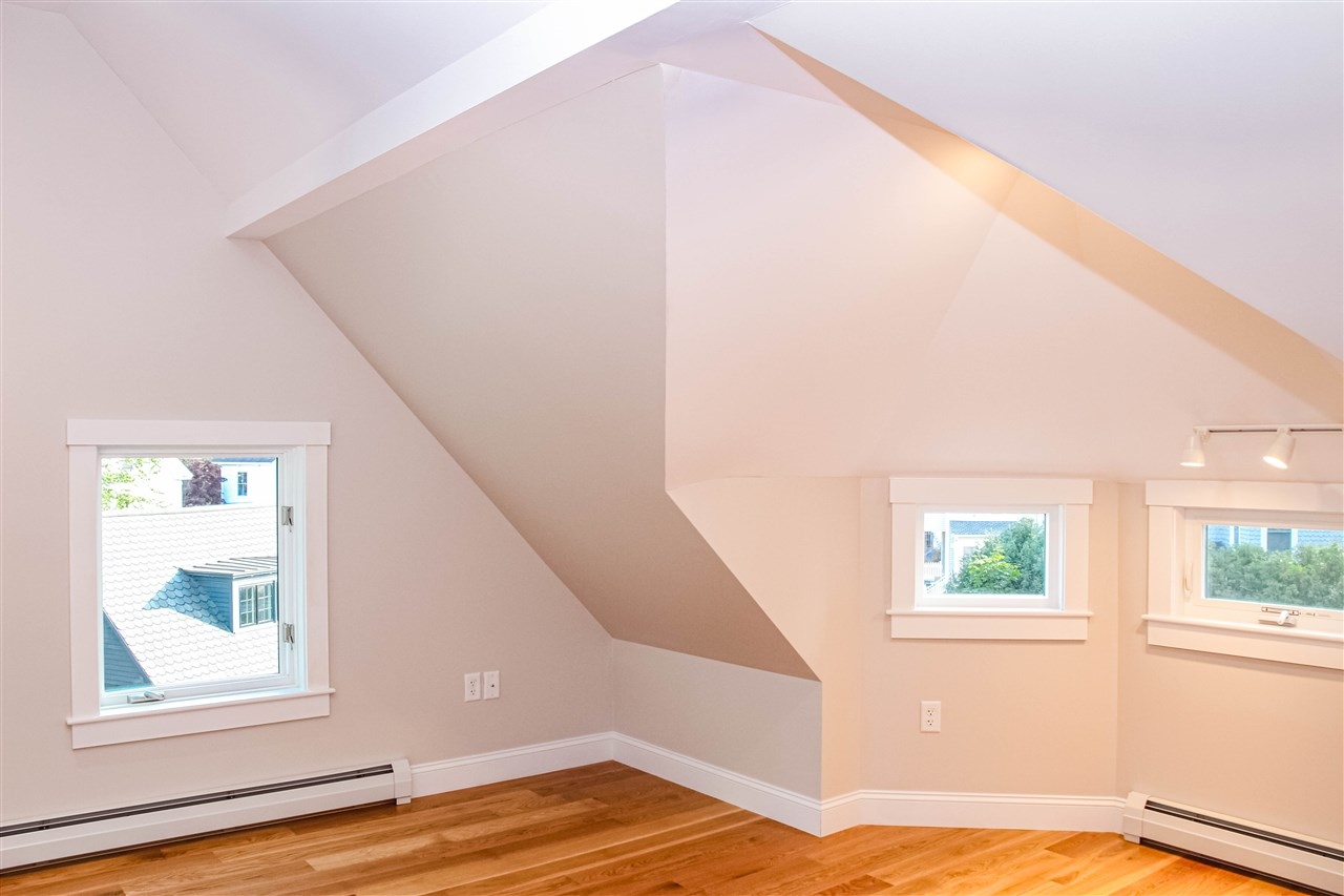 102 Front Street, Unit 3 Exeter, NH 03833 - Photo 22 of 37