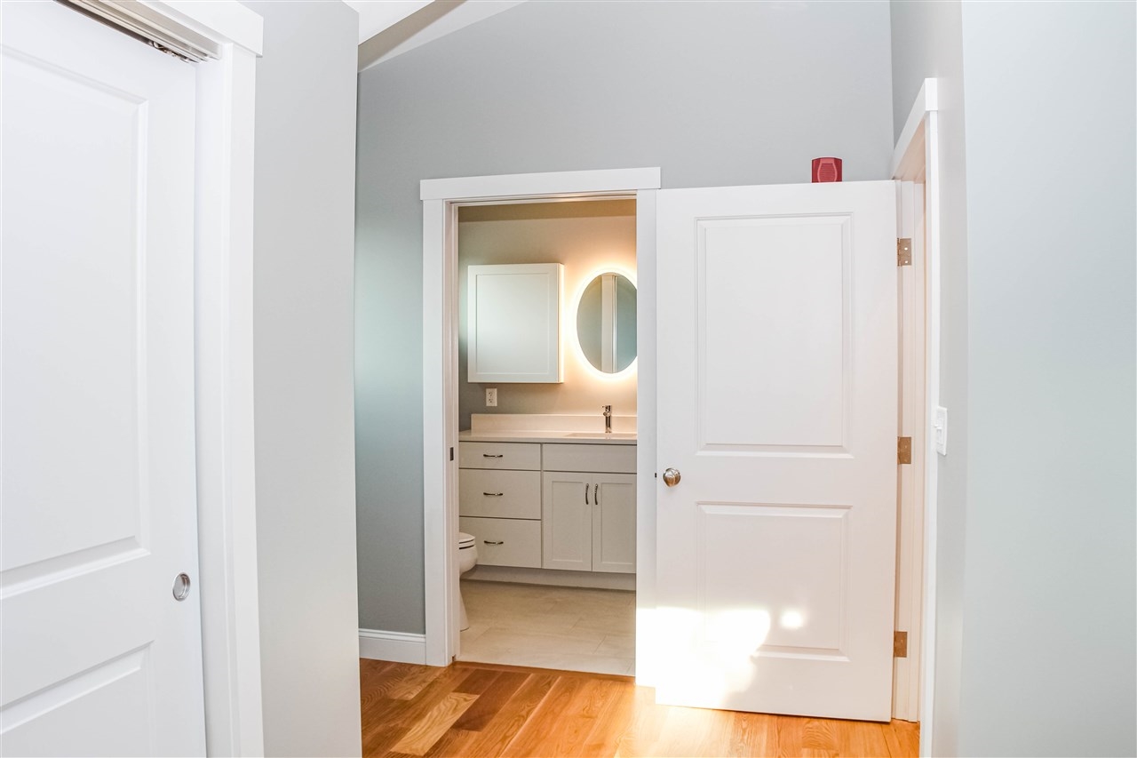 102 Front Street, Unit 3 Exeter, NH 03833 - Photo 30 of 37