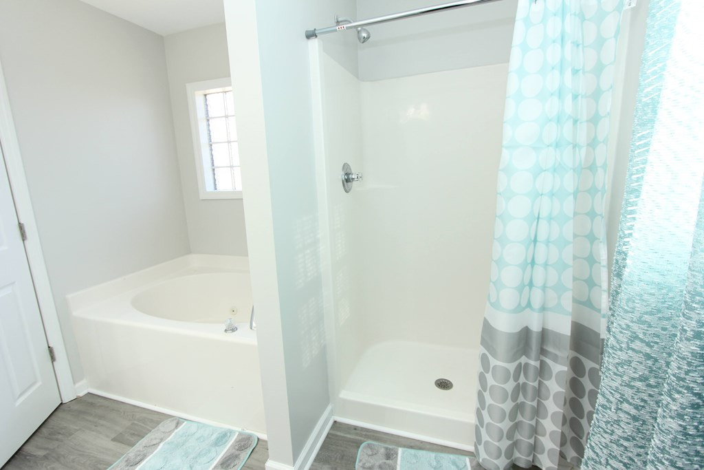 4441 Silverton Road Augusta, GA 30909 - Photo 13 of 20 Master Bath