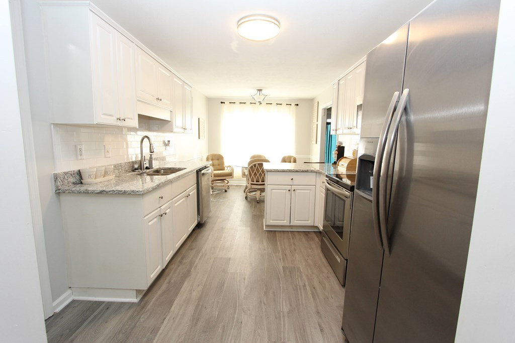 4441 Silverton Road Augusta, GA 30909 - Photo 7 of 20 Kitchen