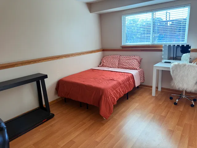 $330,000 | 729 River Edge Circle, Ottawa, IL 61350