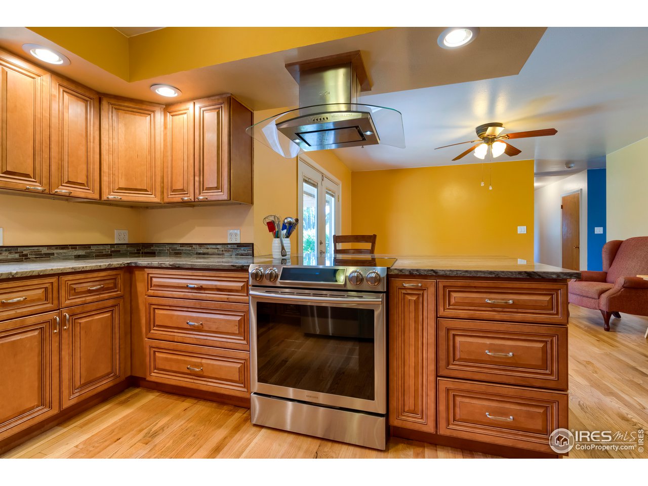 908 Rocky Road Fort Collins, CO 80521 - Photo 14 of 40 Kitchen