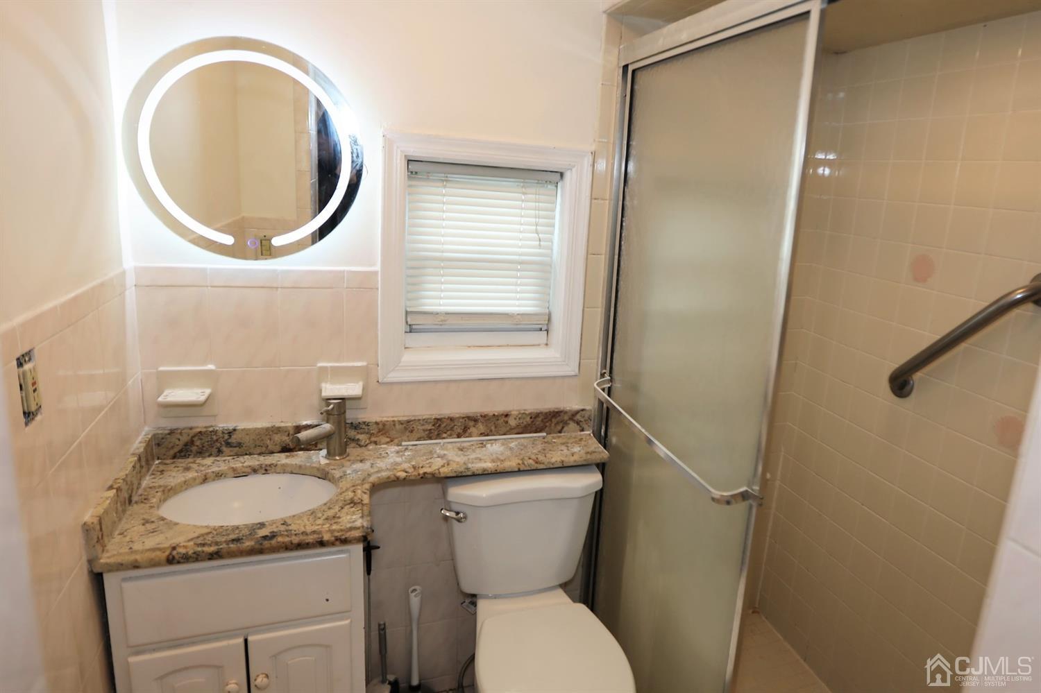51 Florida Grove Road Keasbey, NJ 08832 - Photo 14 of 26 Gallery Image 14