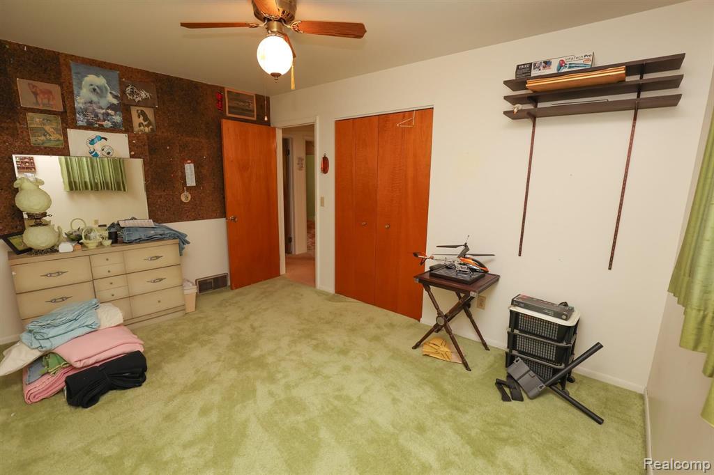 5896 Cobb Road Lapeer, MI 48446 - Photo 15 of 42