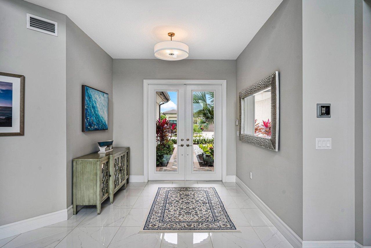 9717 Rennes Lane Delray Beach, FL 33446 - Photo 7 of 53 004-9717RennesLane-DelrayBeach-FL-33446-