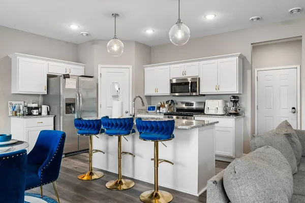 $401,000 | 6884 101st Street South, Cottage Grove, MN 55016