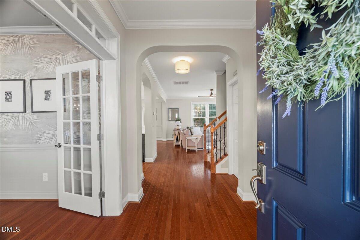 924 Pirouette Court Raleigh, NC 27606 - Photo 3 of 15 07-P1116497