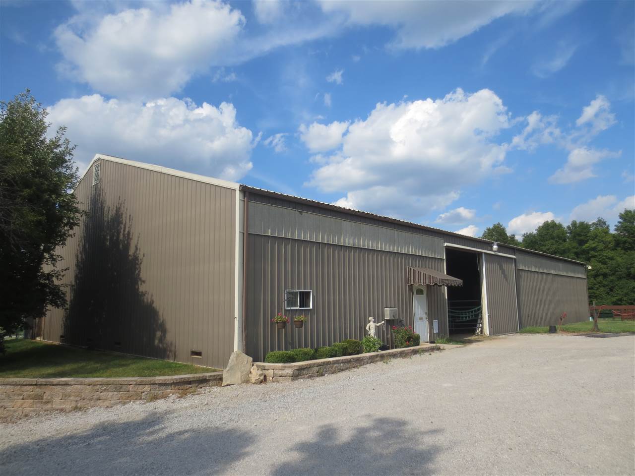 9713 Homestead Road Roanoke, IN 46783 - Photo 18 of 25 Gallery Image 18