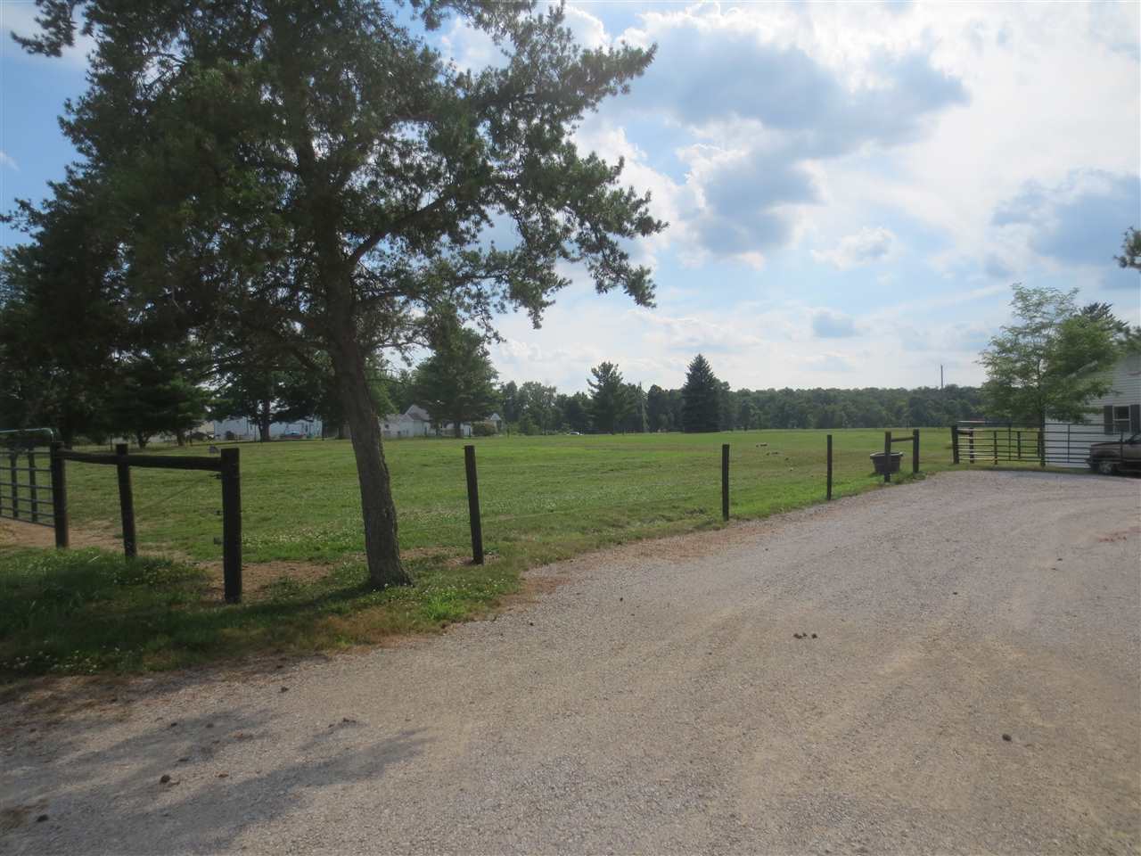 9713 Homestead Road Roanoke, IN 46783 - Photo 20 of 25 Gallery Image 20