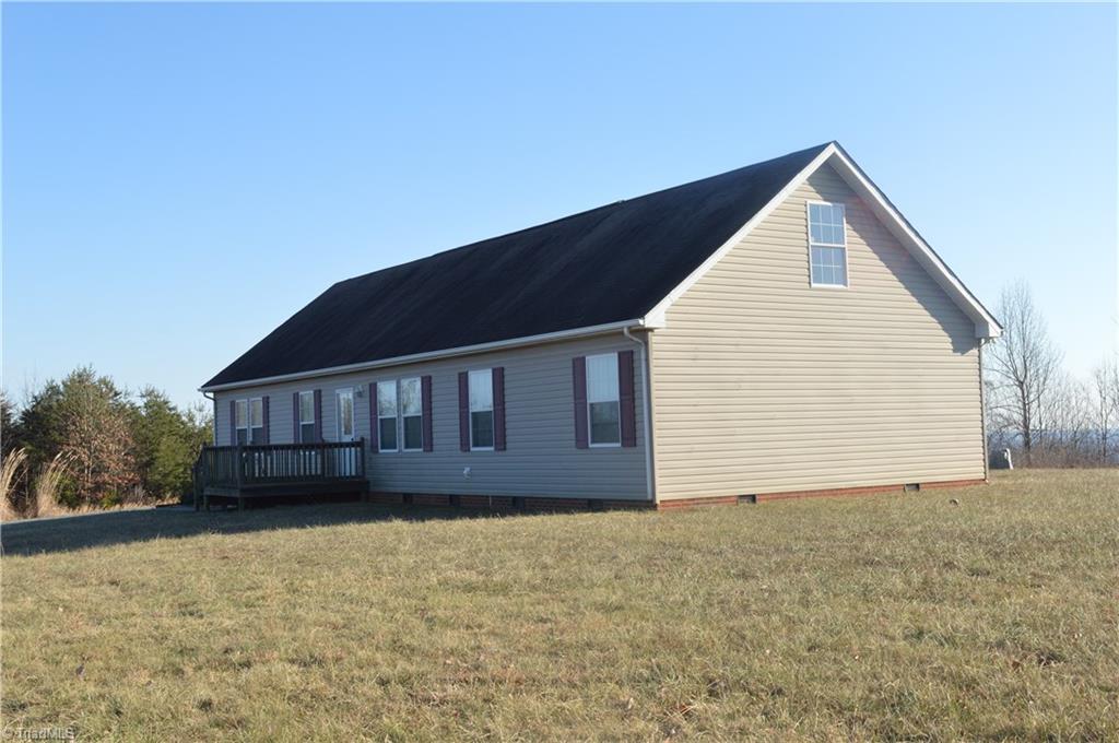 3138 Garrett Road Stoneville, NC 27048 - Photo 2 of 25 Gallery Image 2